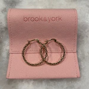 Brooks Taylor Michelle Gold Hoop Earrings (Cassie Randolph Collection)